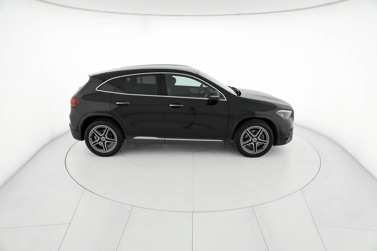 GLA 200 d AMG Line Premium 4matic auto - Certified