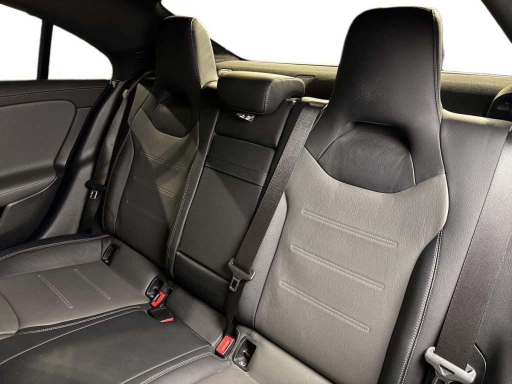 CLA Coupe AMG 35 4matic auto - Certified