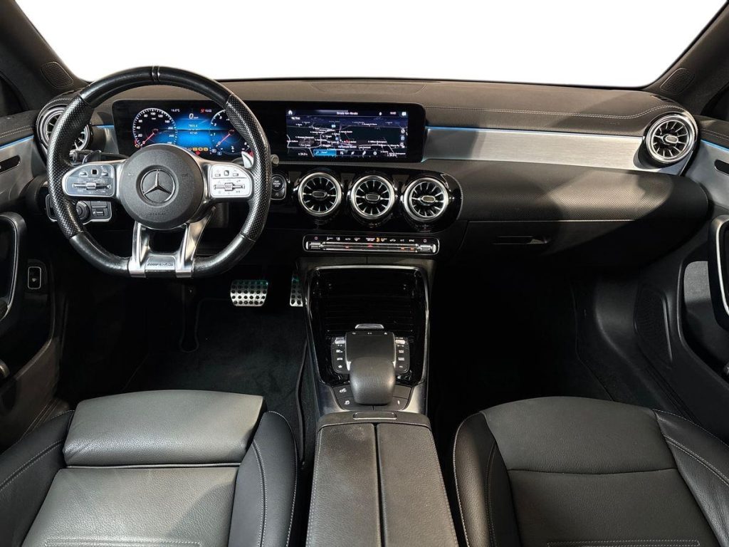 CLA Coupe AMG 35 4matic auto - Certified