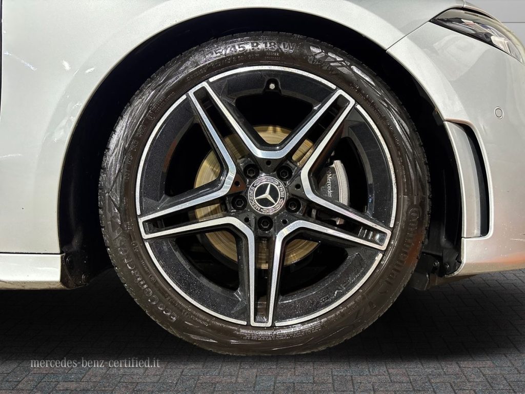 A 180 d Premium auto - Certified