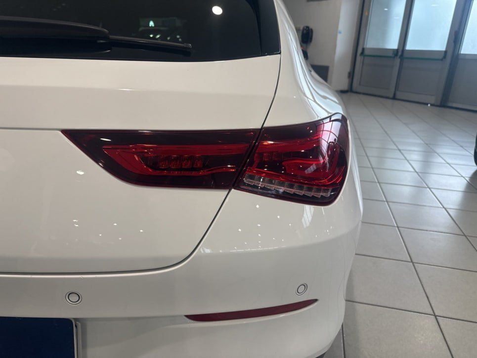 CLA Shooting Brake 180 d Sport auto - Certified