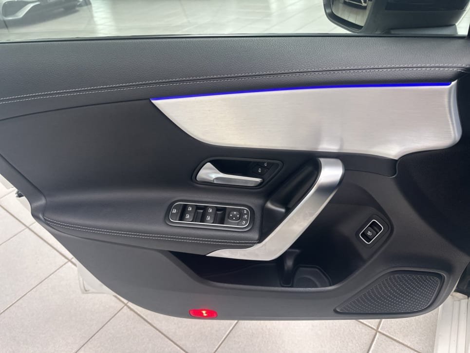 CLA Shooting Brake 180 d Sport auto - Certified