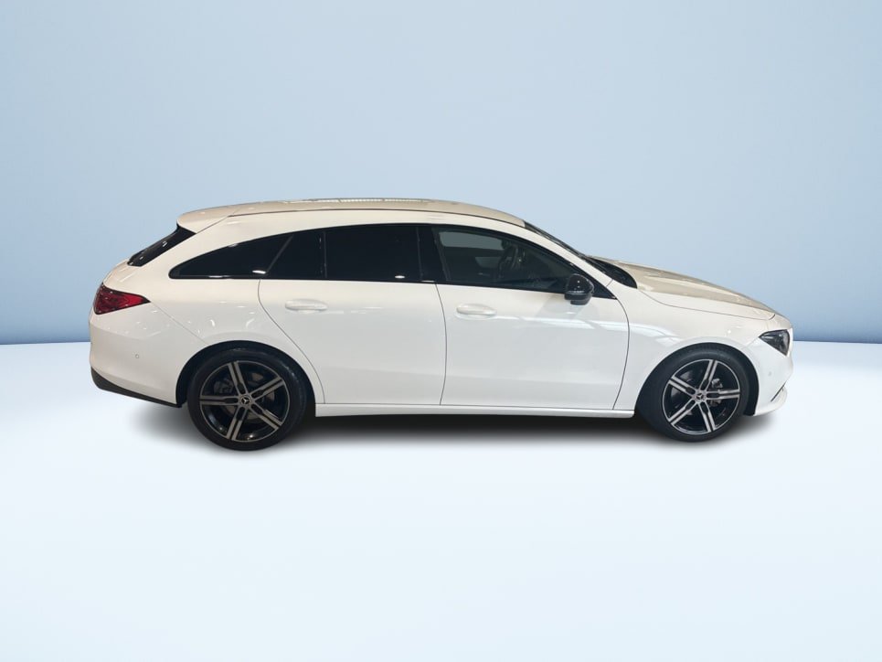 CLA Shooting Brake 180 d Sport auto - Certified