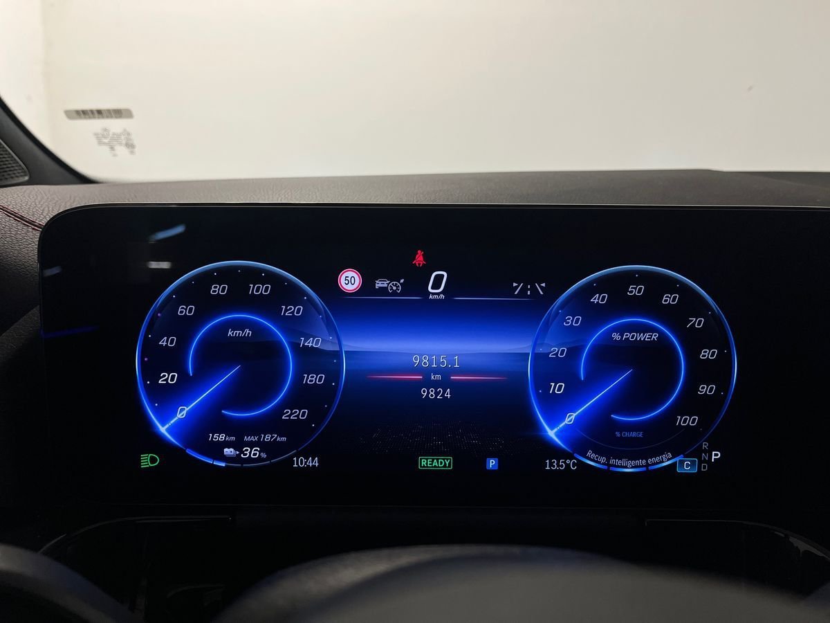 MERCEDES EQA 250+ AMG Line Advanced | Certified