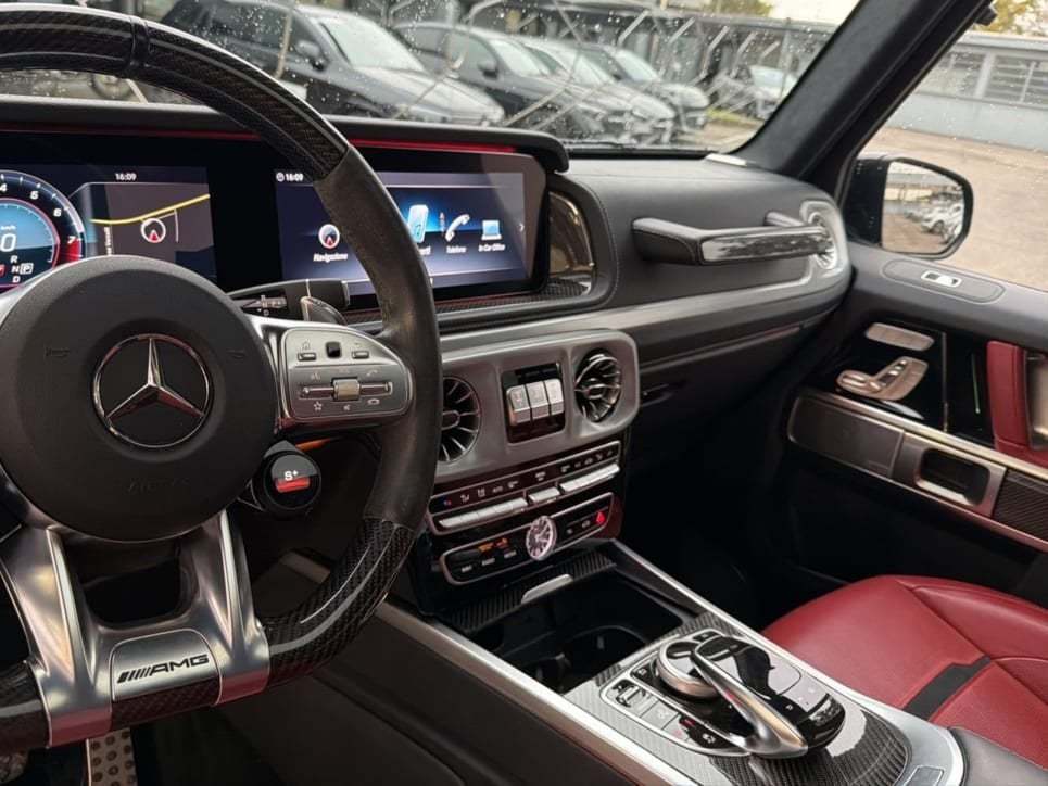 G AMG 63 585cv auto - Certified