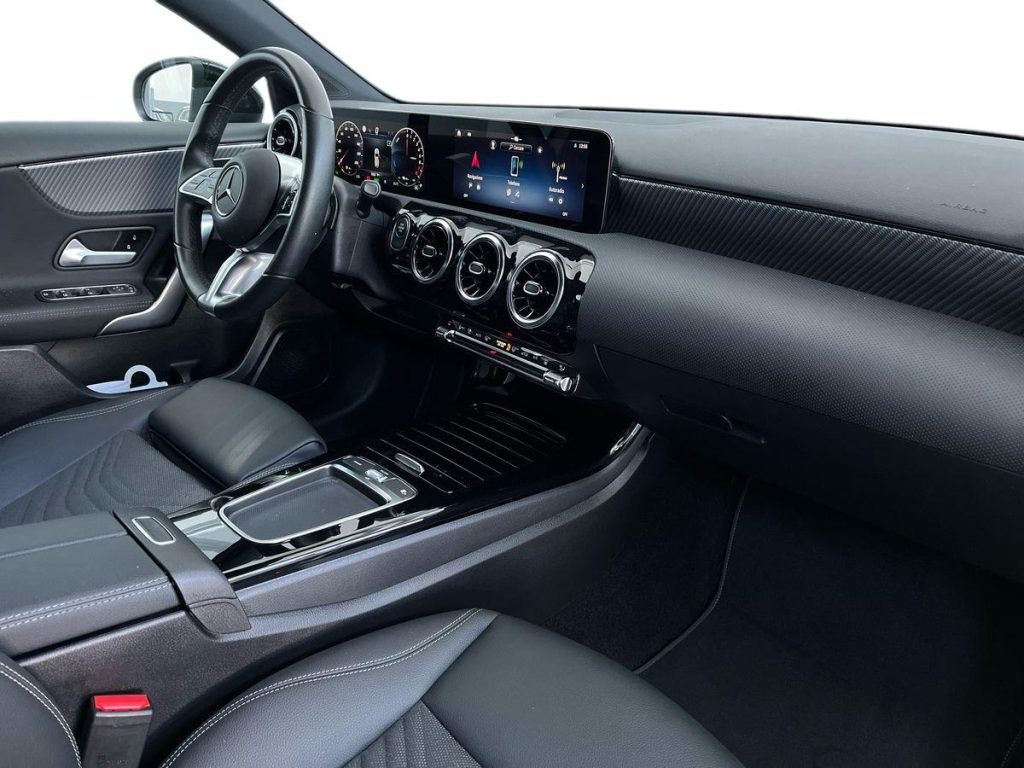 A 250 e phev Progressive Advanced Plus auto - Certified