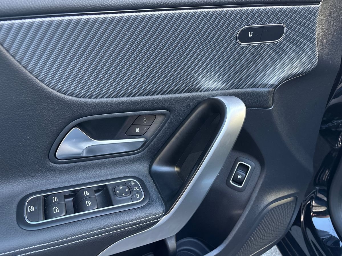 A 250 e phev Progressive Advanced auto - Certified