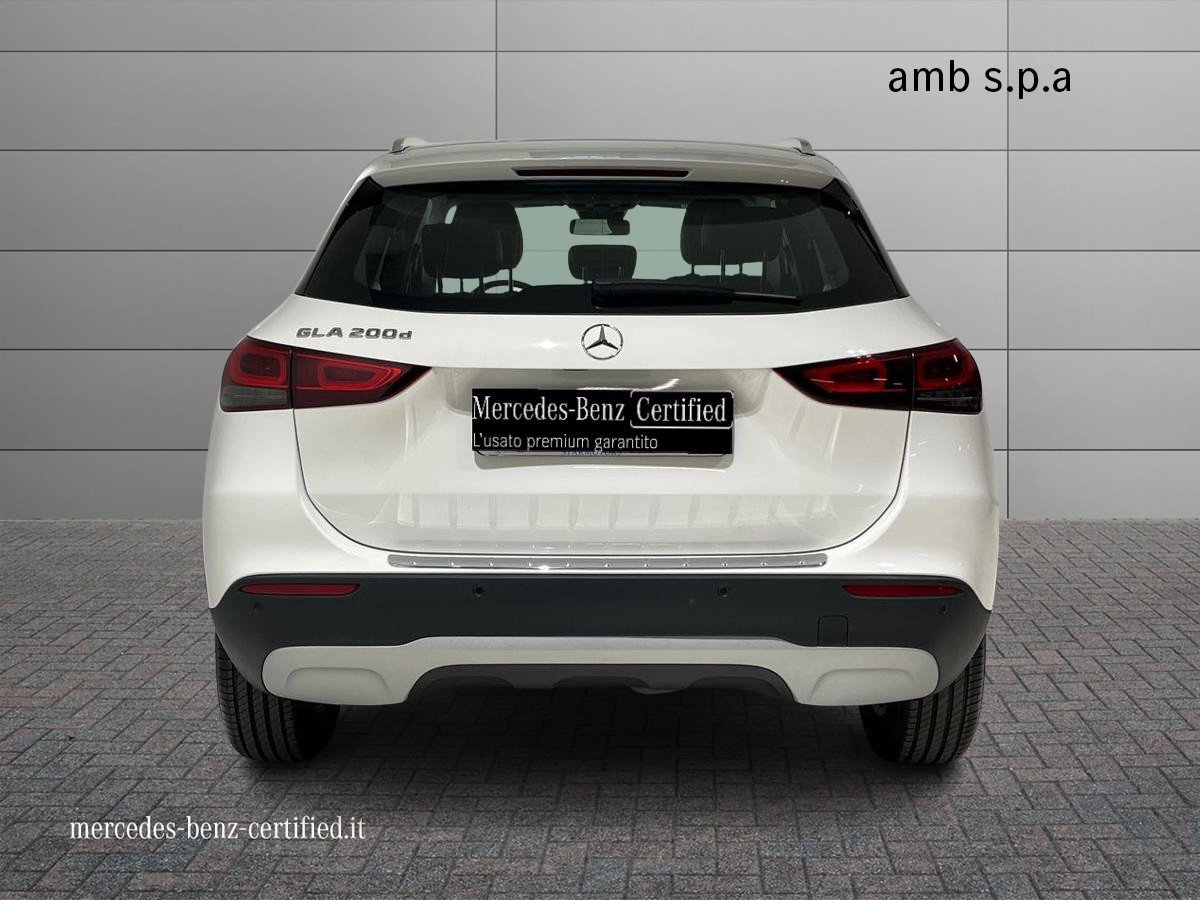 GLA 200 d Business Extra auto - Certified