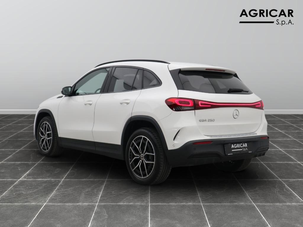 EQA 250 Premium - Certified