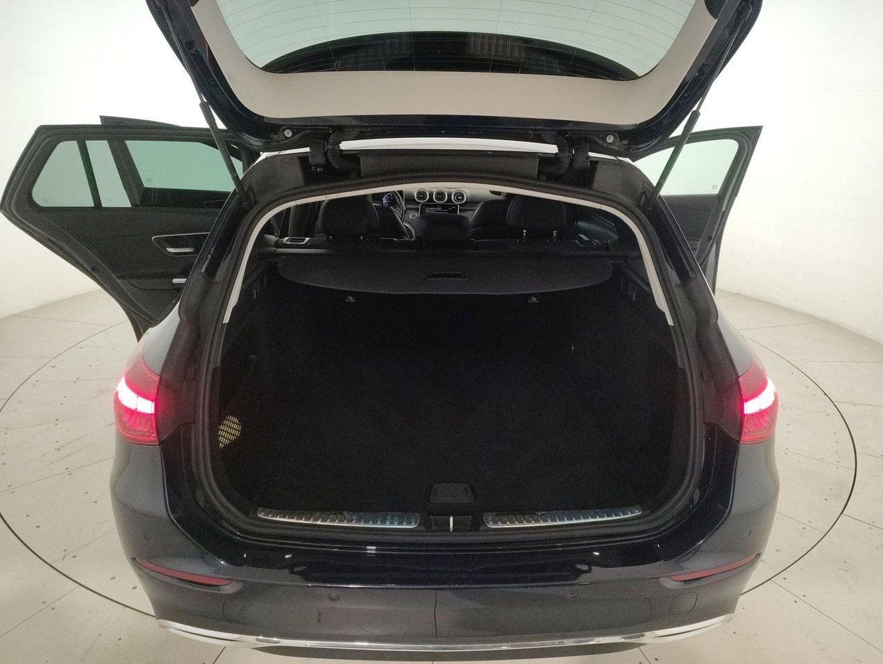 C SW 220 d mhev Sport Plus auto - Certified