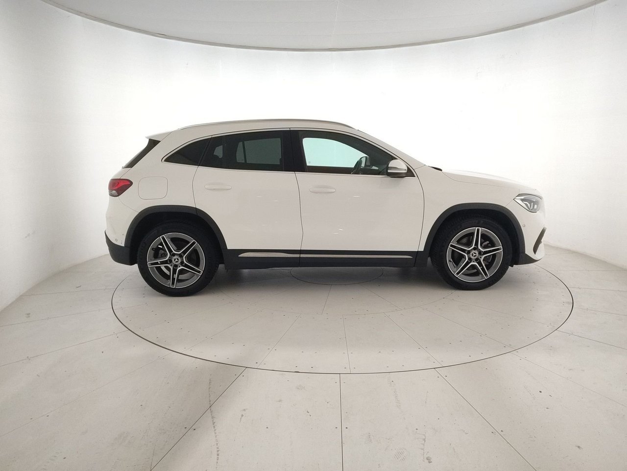 GLA 250 e phev (eq-power) Premium auto - Certified