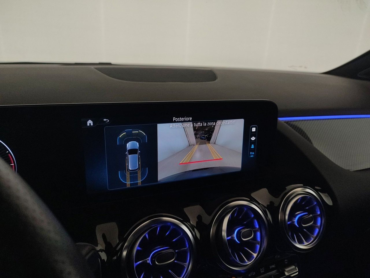 B 180 AMG Line Advanced Plus auto - Certified