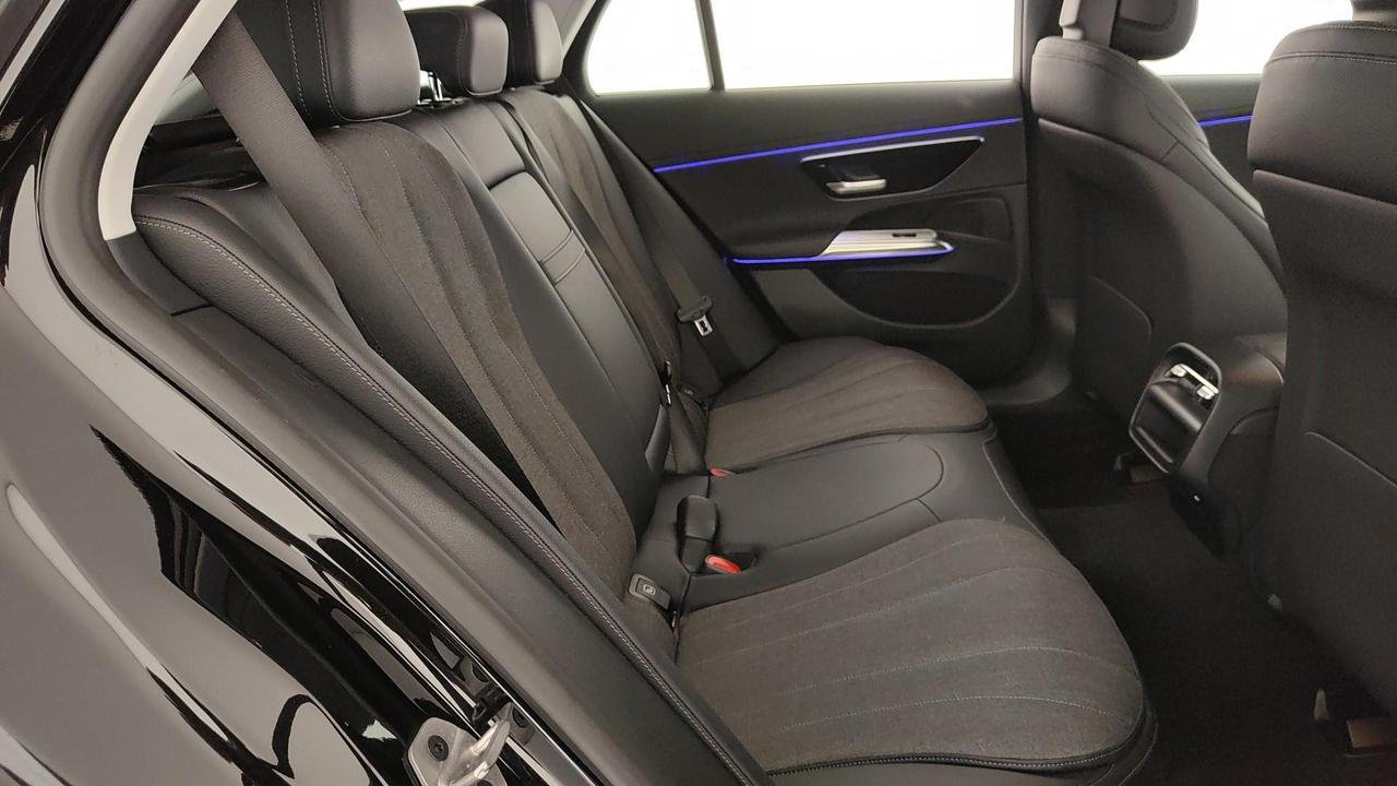 E SW 220 d Advanced auto - Certified