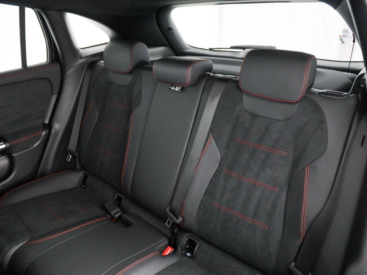 GLA 250 e phev (eq-power) Premium auto - Certified