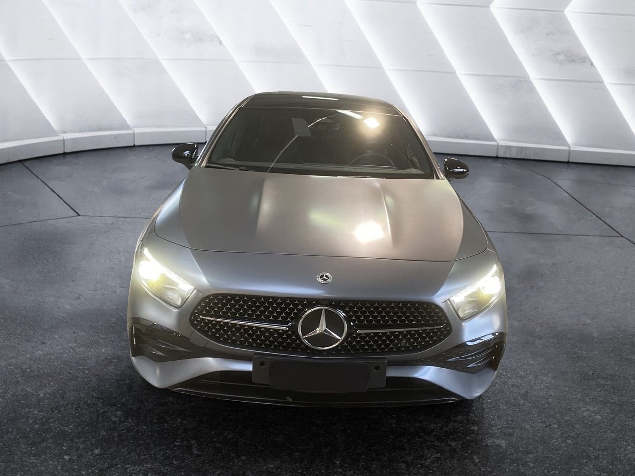 A 180 d AMG Line Premium auto - Certified