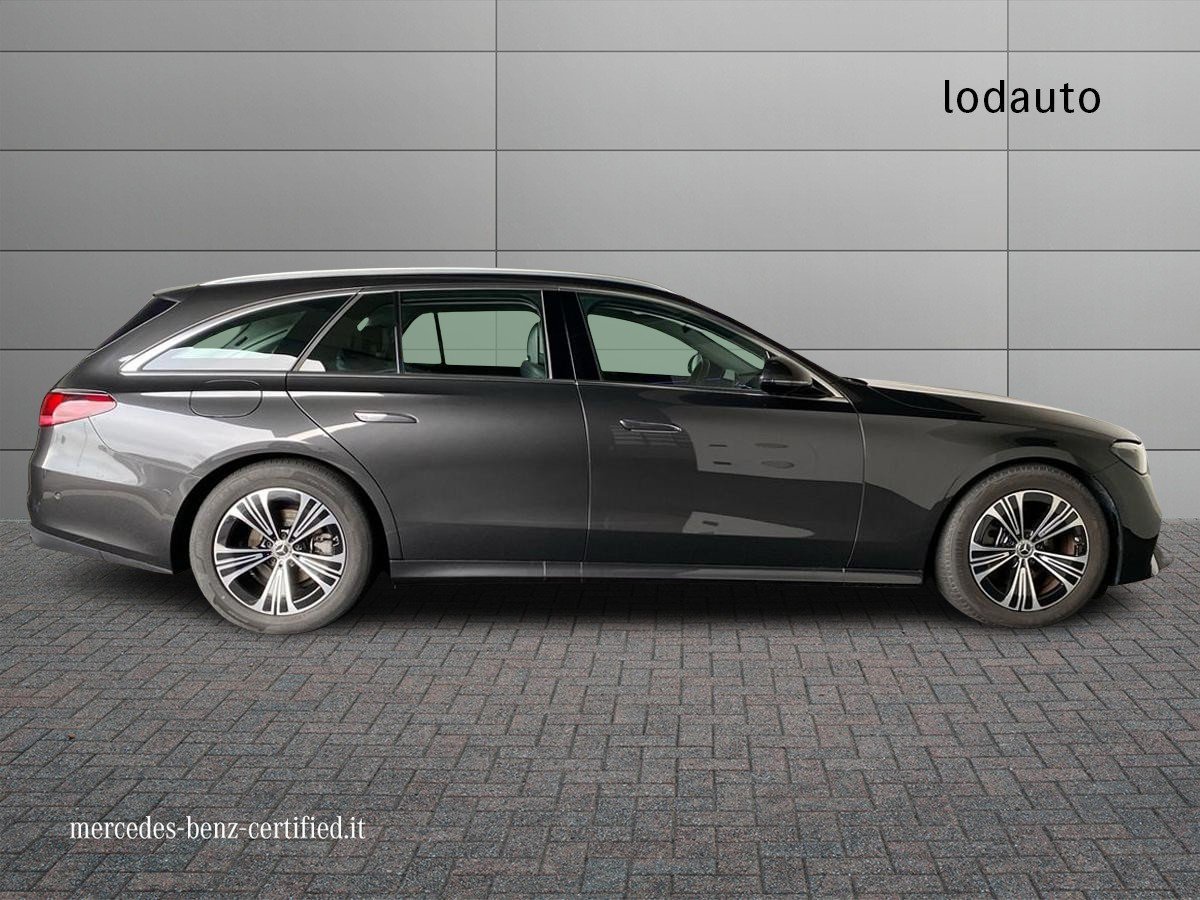 E SW 220 d Advanced auto - Certified