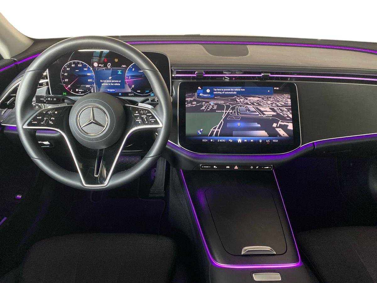 E SW 220 d Advanced auto - Certified