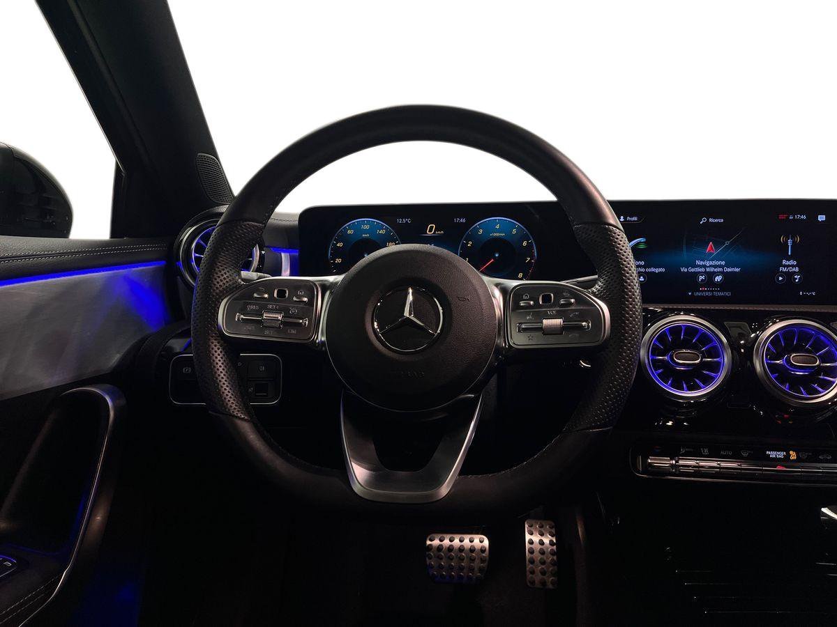 A 200 Premium auto - Certified