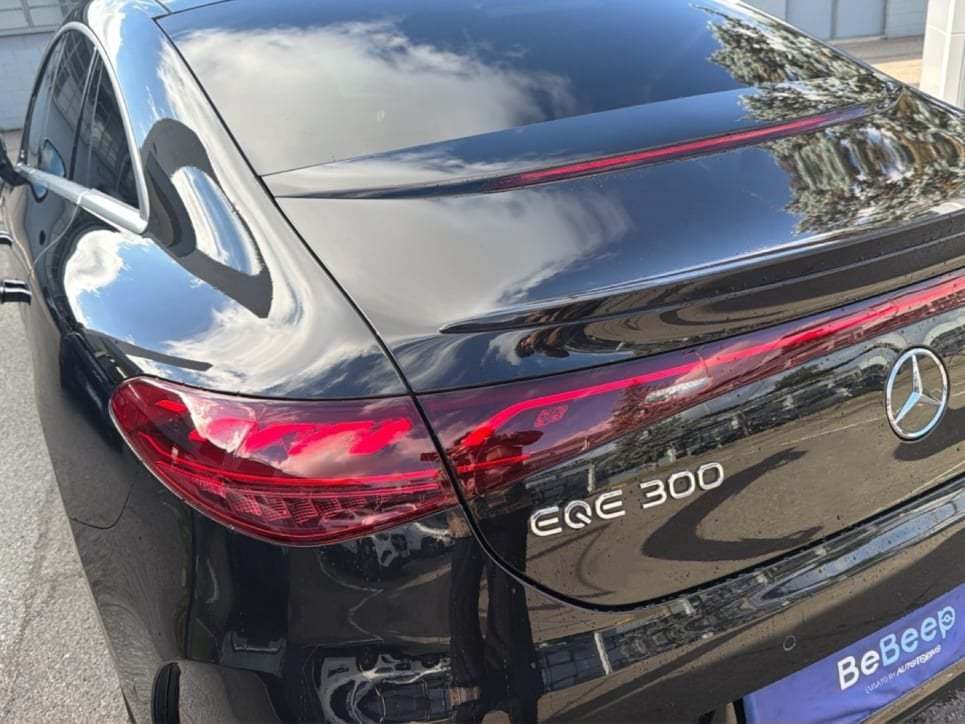 EQE 300 Premium Plus - Certified