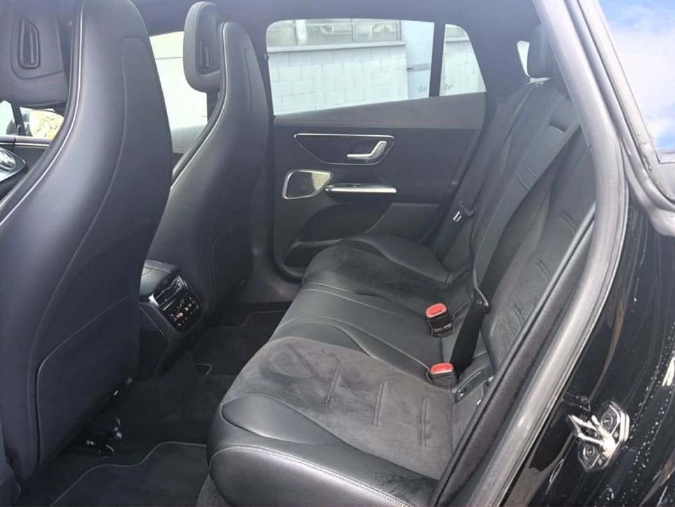 EQE 300 Premium Plus - Certified