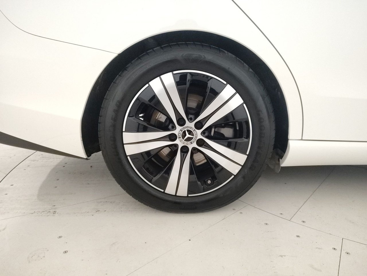 C SW 200 d mhev Advanced auto - Certified