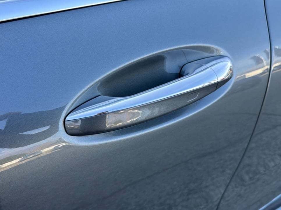 EQC 400 Premium Plus 4matic - Certified