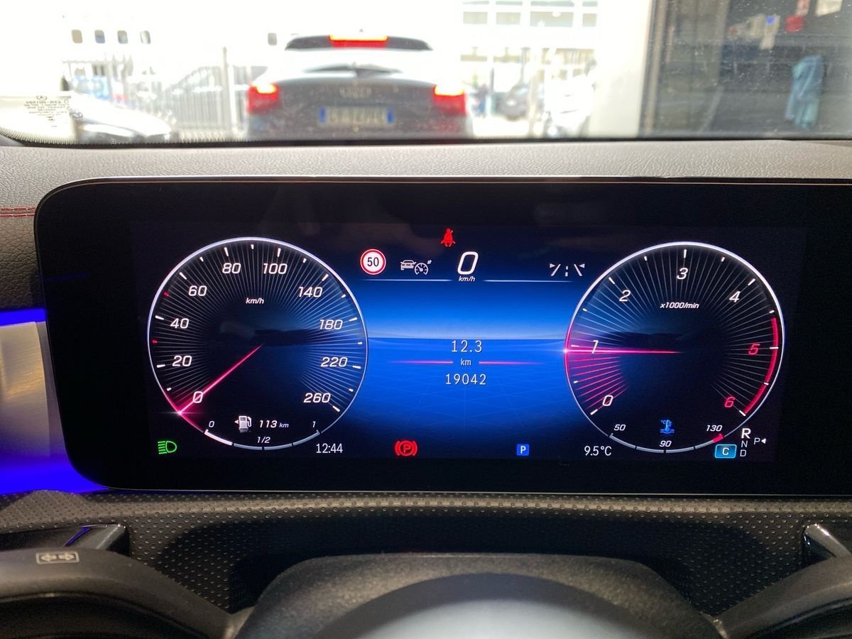 CLA Shooting Brake 180 d AMG Line Advanced Plus au - Certified