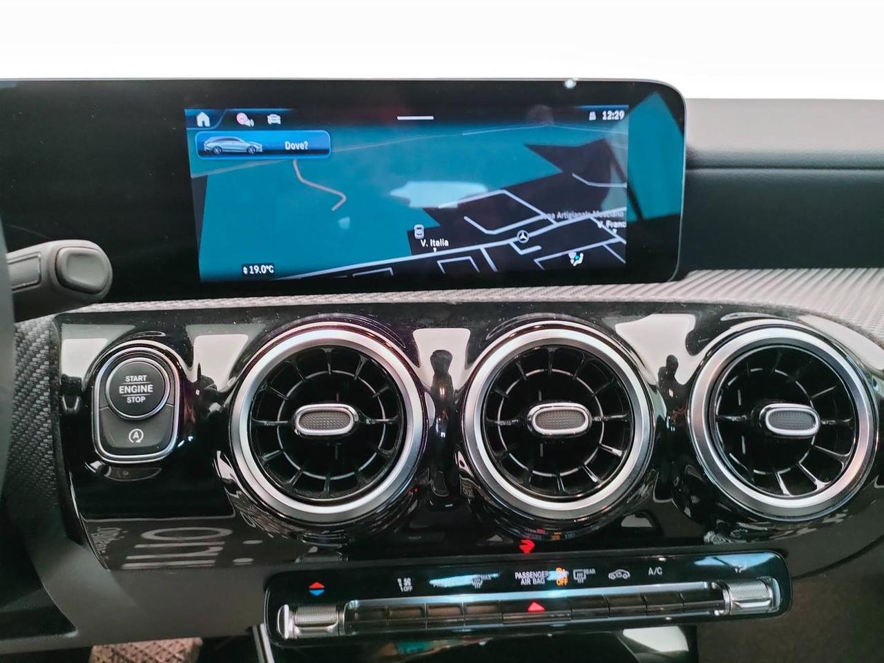 CLA Shooting Brake 180 d Advanced auto - Certified