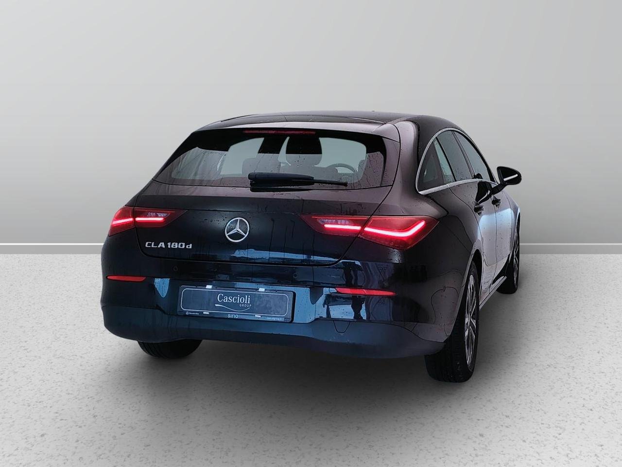 CLA Shooting Brake 180 d Advanced auto - Certified