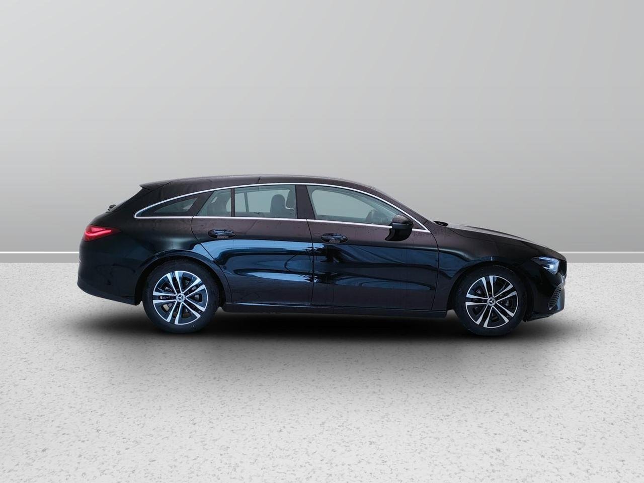 CLA Shooting Brake 180 d Advanced auto - Certified