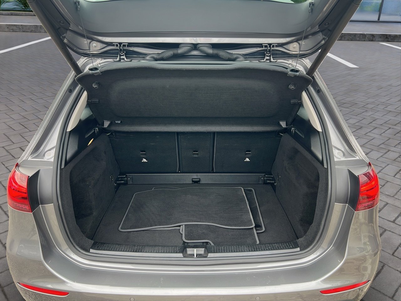 B 180 d Progressive Advanced Plus auto - Certified