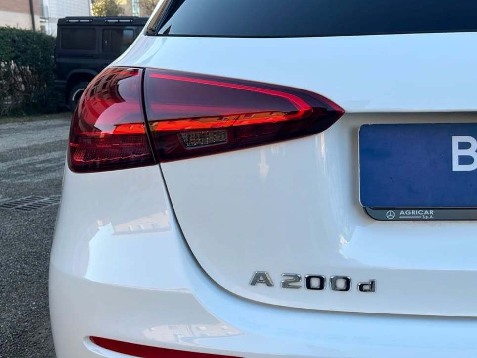 A 200 d Progressive Advanced auto - Certified