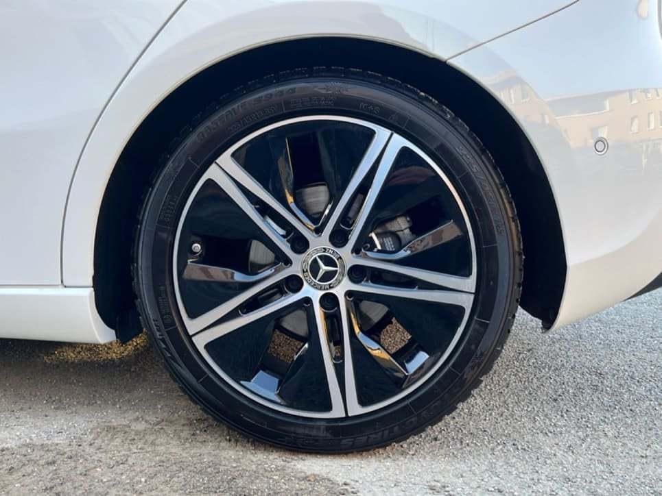 A 200 d Progressive Advanced auto - Certified