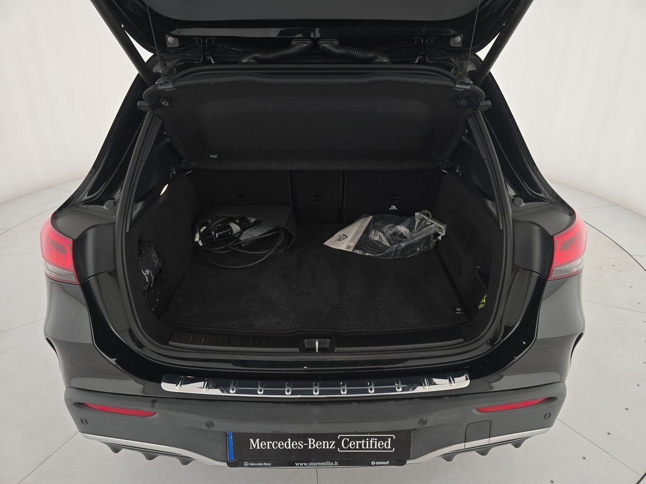 EQA 250 Premium - Certified