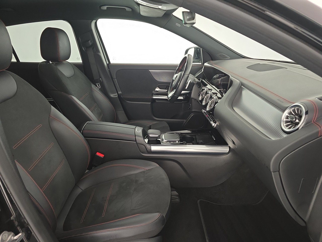 EQA 250 Premium - Certified