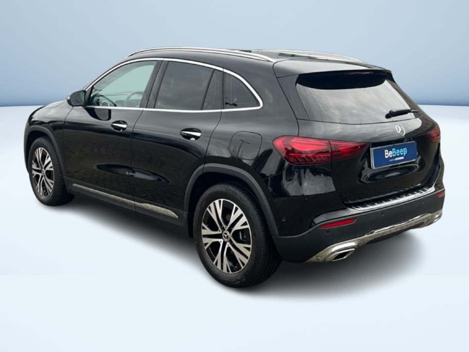 GLA 180 Progressive Advanced Plus auto - Certified