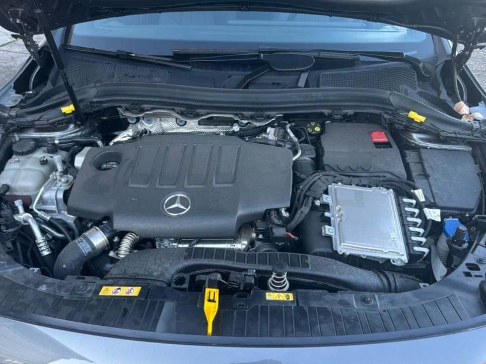 GLA 200 d Progressive Advanced Plus 4matic auto - Certified