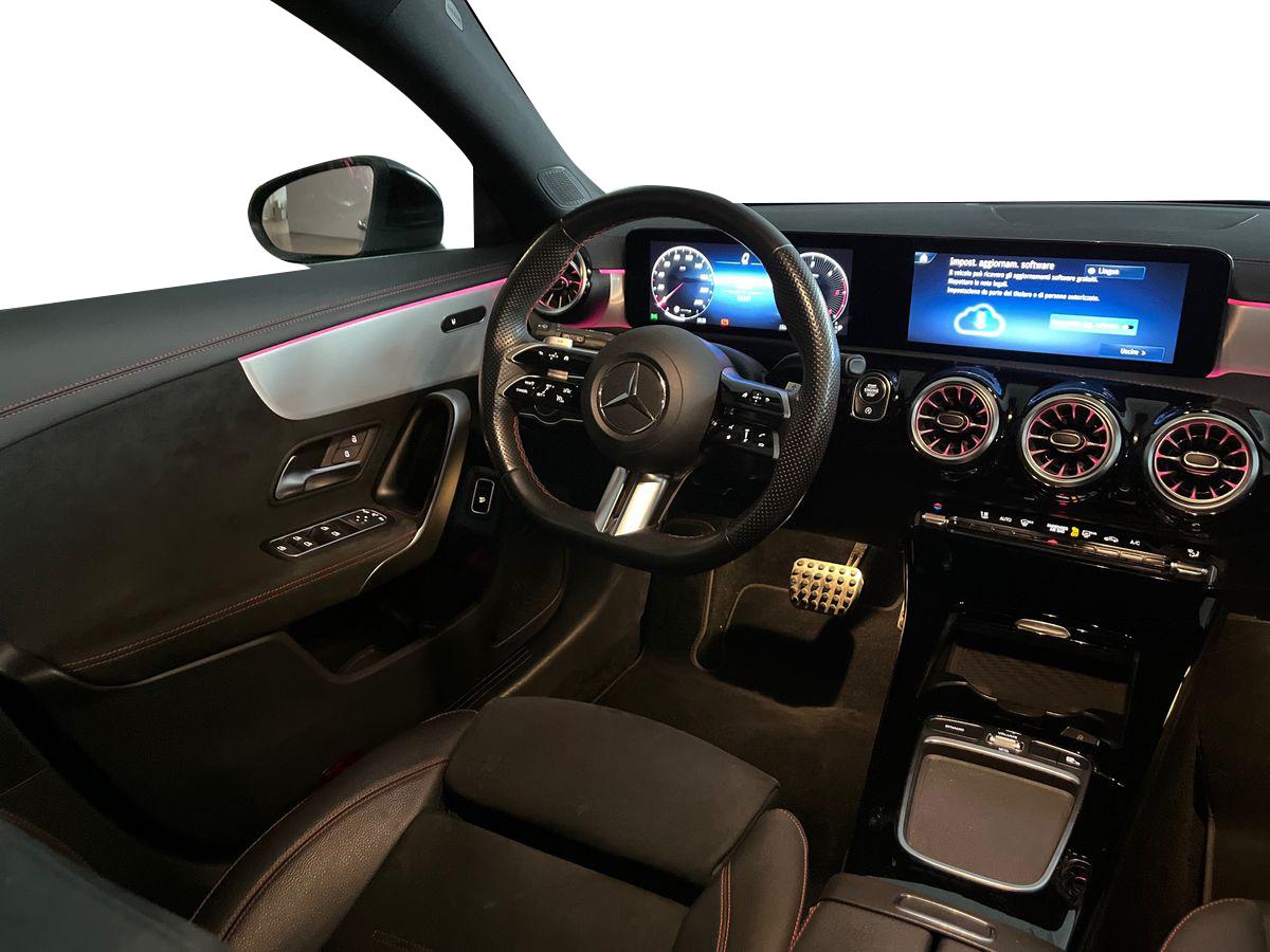 CLA Shooting Brake 200 d AMG Line Advanced Plus au - Certified