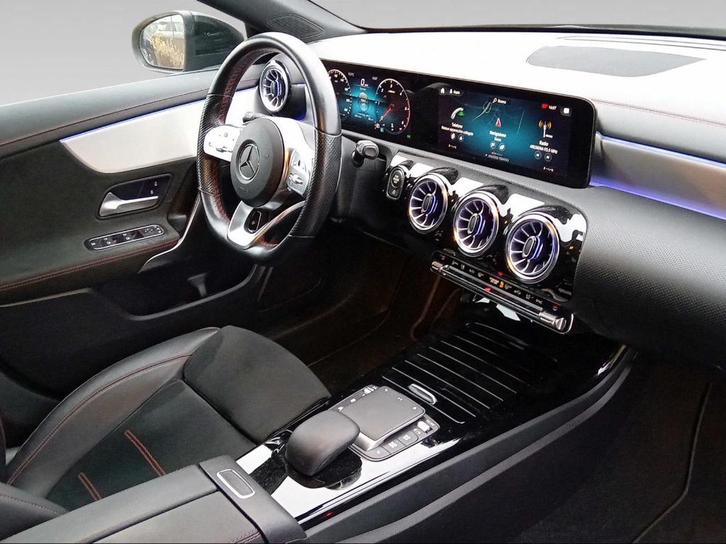 CLA Shooting Brake 200 d Premium auto - Certified