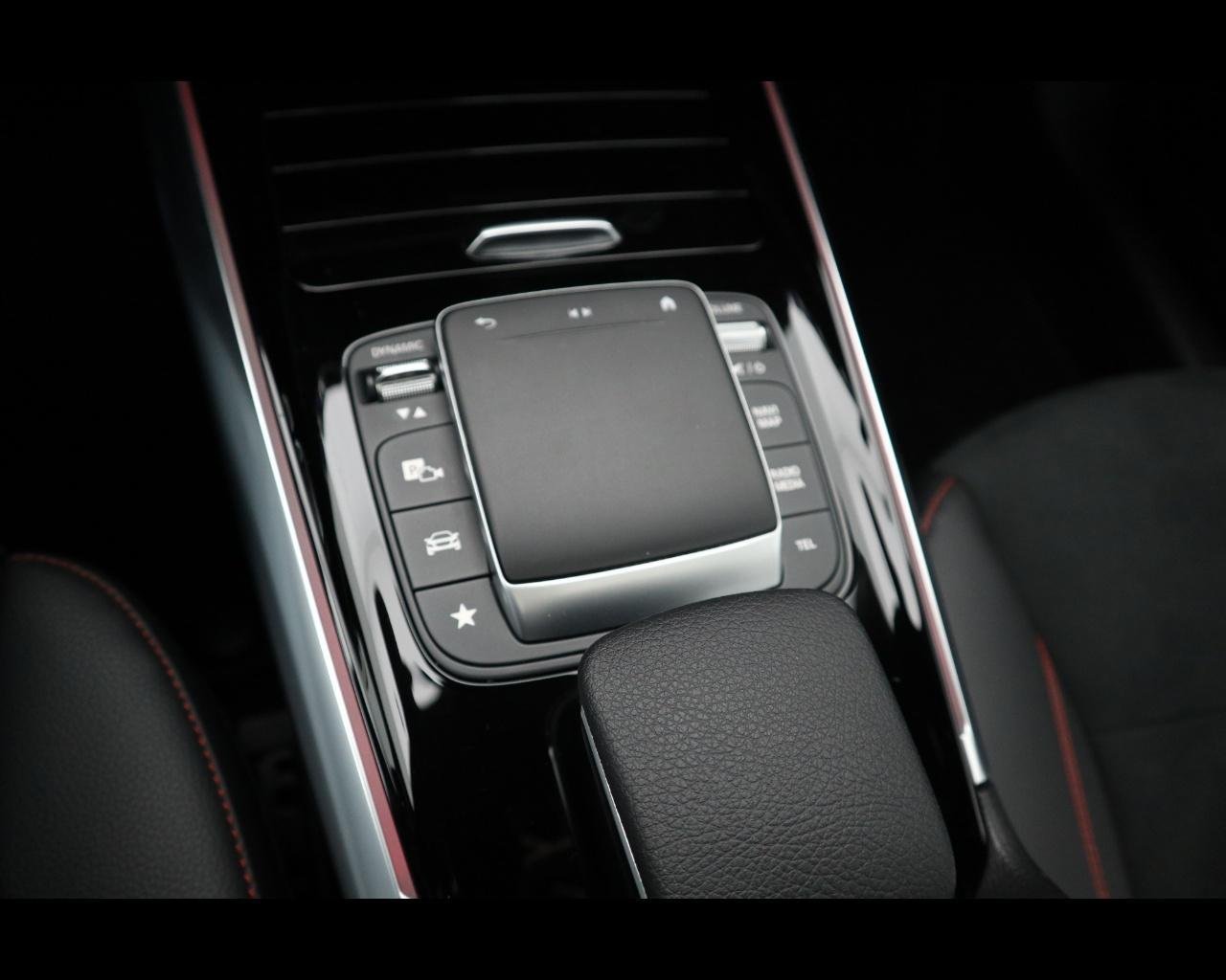 GLA 250 e phev (eq-power) Premium auto - Certified