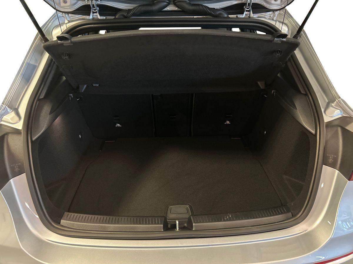 A 180 d Progressive Advanced auto - Certified