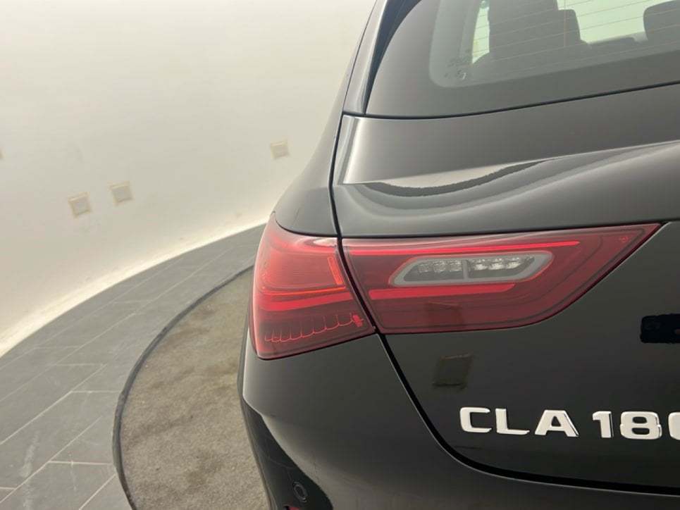 CLA Shooting Brake 180 d Advanced auto - Certified