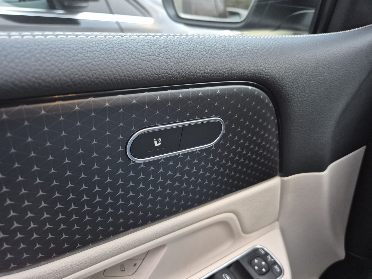 B 180 Progressive Advanced auto - Certified