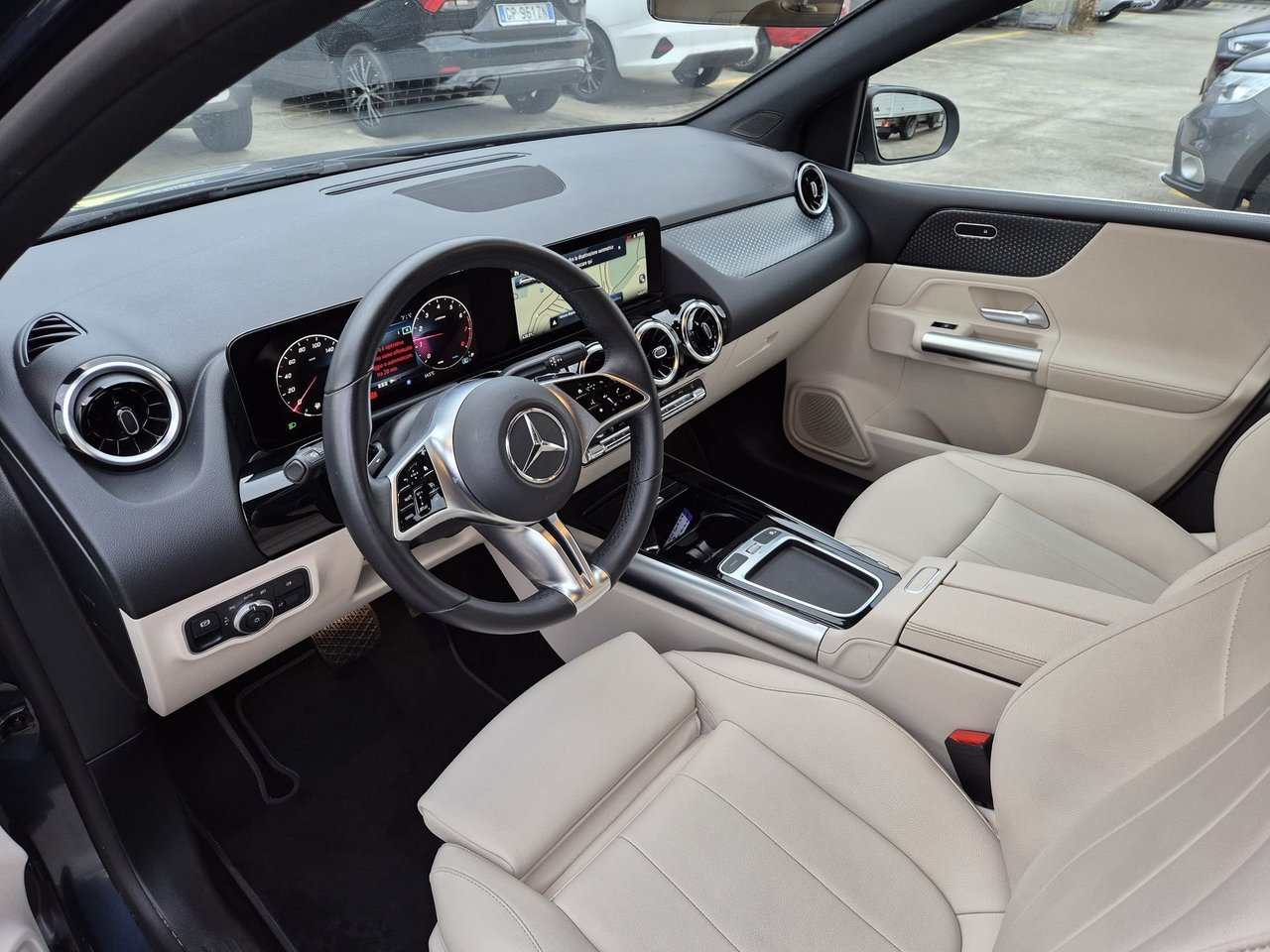 B 180 Progressive Advanced auto - Certified