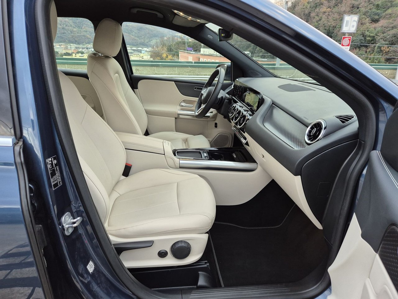 B 180 Progressive Advanced auto - Certified