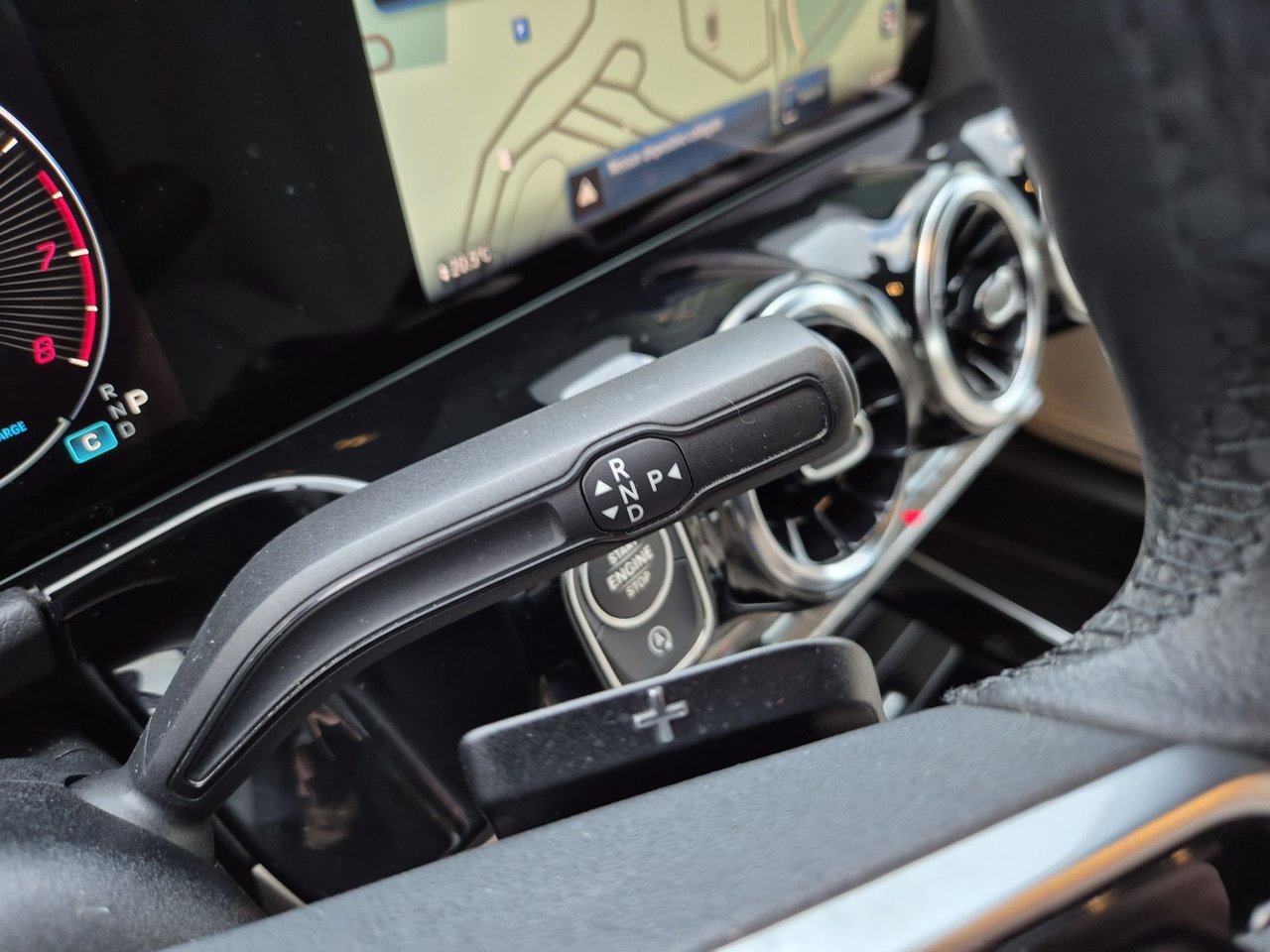 B 180 Progressive Advanced auto - Certified