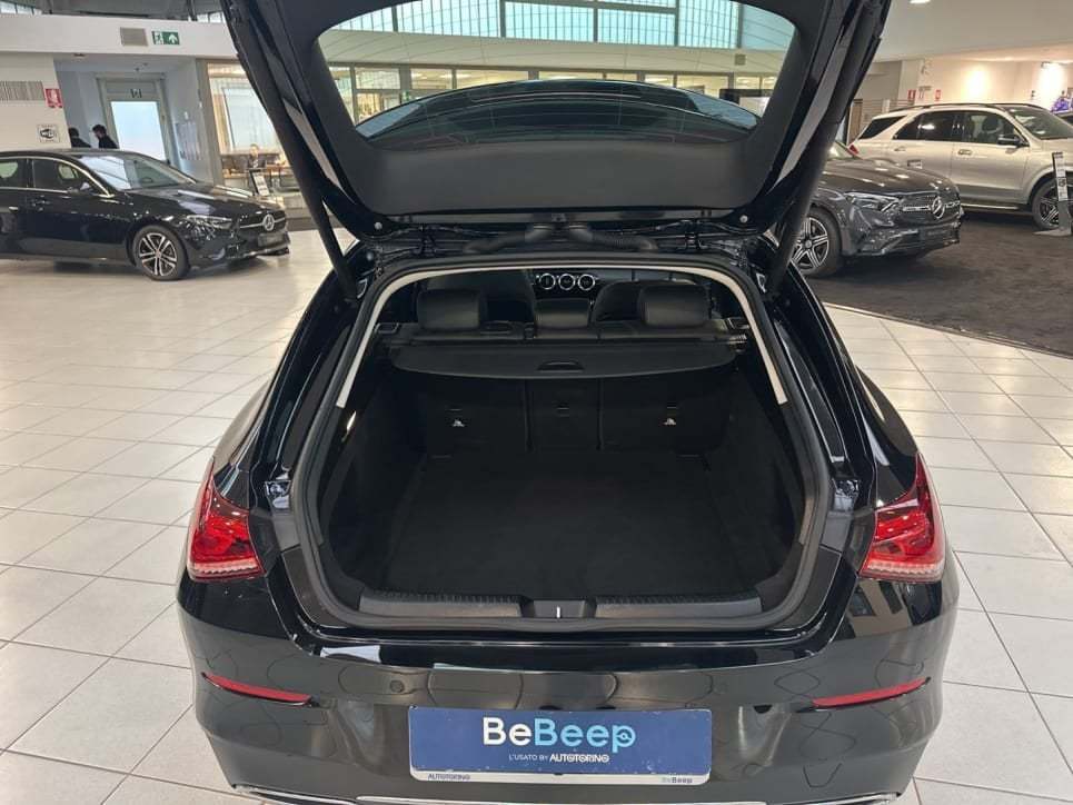 CLA Shooting Brake 180 d Sport auto - Certified