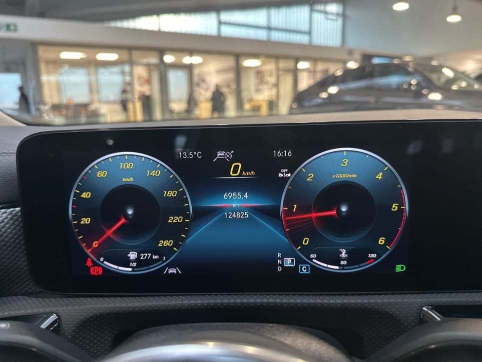 CLA Shooting Brake 180 d Sport auto - Certified