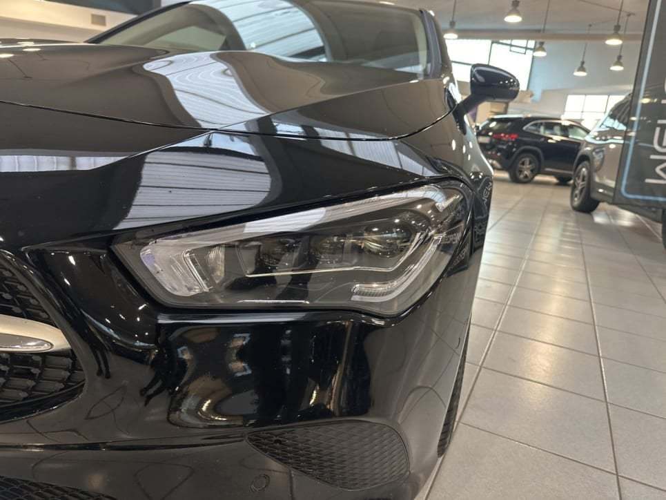 CLA Shooting Brake 180 d Sport auto - Certified