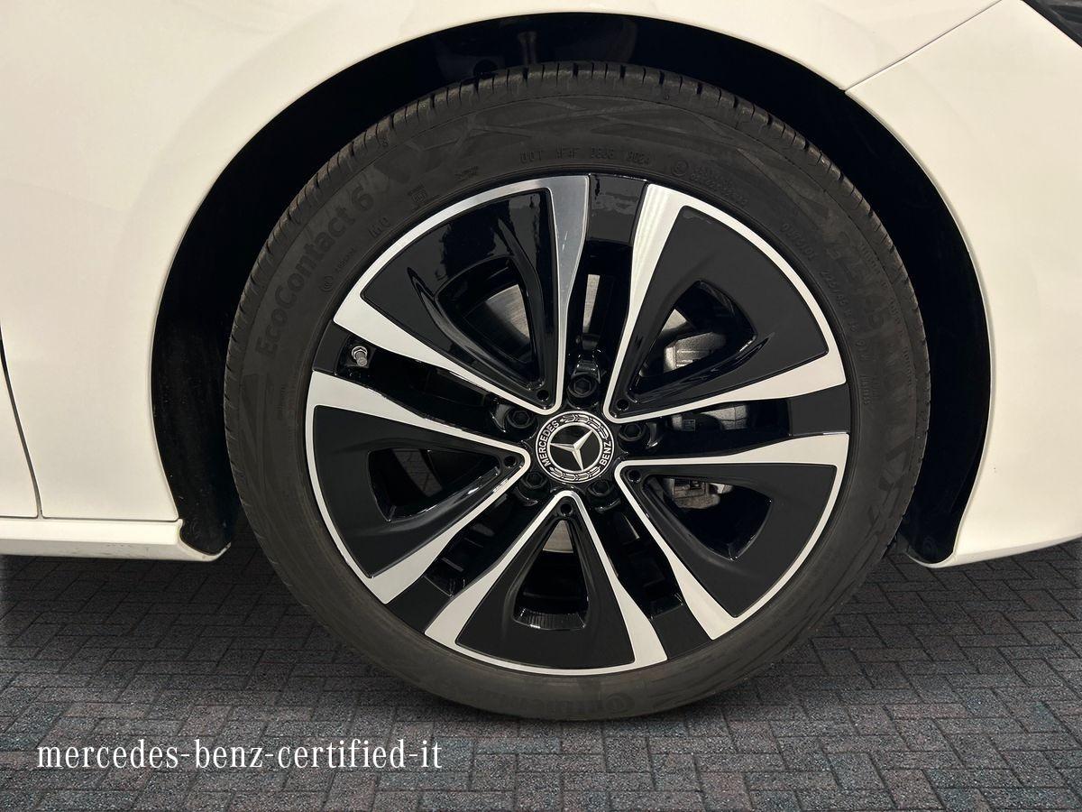 CLA Shooting Brake 180 Progressive Advanced auto - Certified